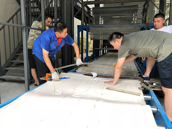 廣州擎川輸送帶定制廠家：專業(yè)團隊、完善服務(wù)