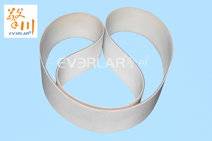 牽引機(jī)、夾瓶機(jī)輸送帶