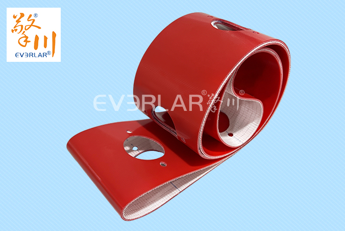 紅色PVC輸送帶打孔抗腐蝕食品包裝行業(yè)海鮮分揀流水線傳送帶廠家定制