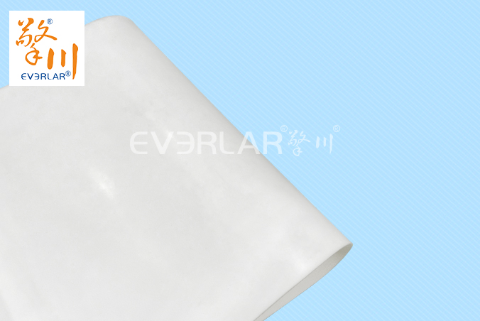 白色硅膠輸送帶耐高溫防腐蝕食品 醫(yī)療 日化輸送設(shè)備傳動(dòng)皮帶擎川定制