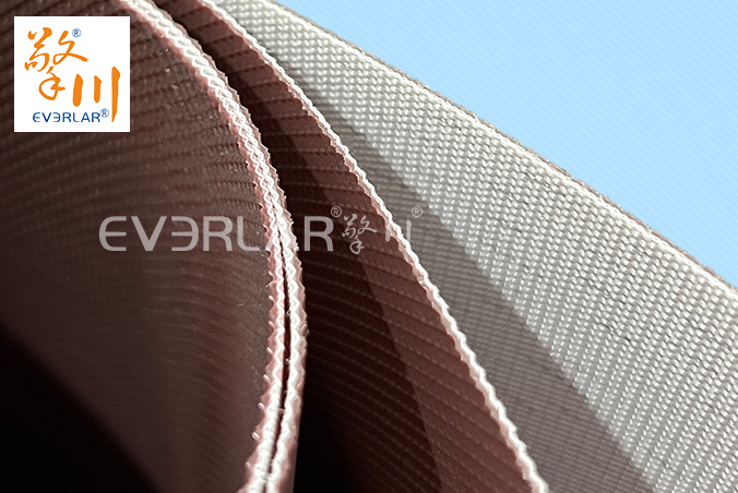 PU輸送帶咖啡色鉆石紋耐磨防滑食品烘焙輸送機(jī)聚氨酯傳送帶廠家