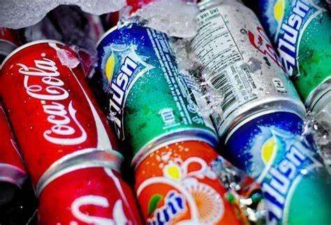 對(duì)嘴喝罐裝飲料感染出血熱 對(duì)嘴喝罐裝飲料感染出血熱